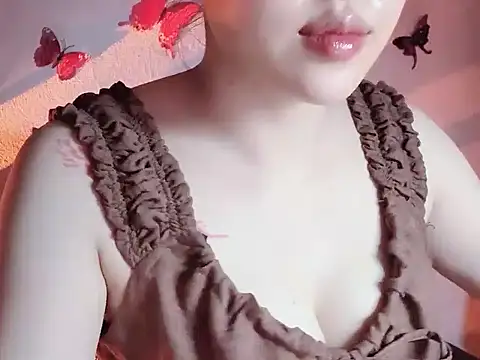 Snapshot of Lucy6868 chatting on June 21, 4:09 pm Lucy6868 online show from June 21, 4:09 pm