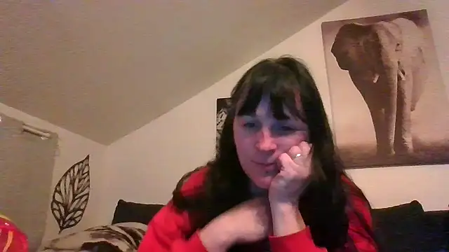 Snapshot of sexujuly88 chatting on April 27, 9:35 pm sexujuly88 online show from April 27, 9:35 pm
