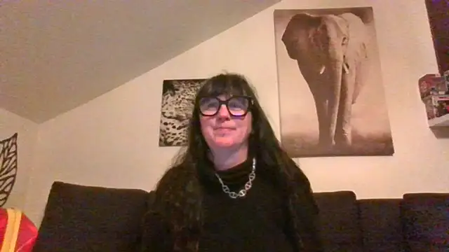 Snapshot of sexujuly88 chatting on May 12, 9:01 pm sexujuly88 online show from May 12, 9:01 pm