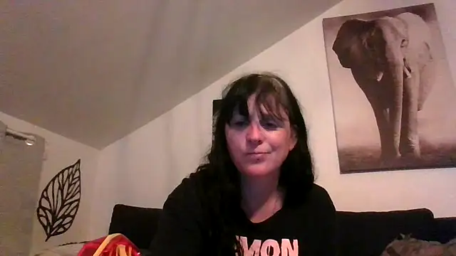 Snapshot of sexujuly88 chatting on June 2, 8:22 pm sexujuly88 online show from June 2, 8:22 pm
