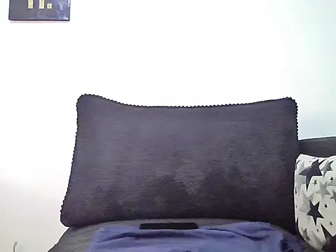 Snapshot of MISSMJ26 chatting on July 7, 8:51 am MISSMJ26 online show from July 7, 8:51 am