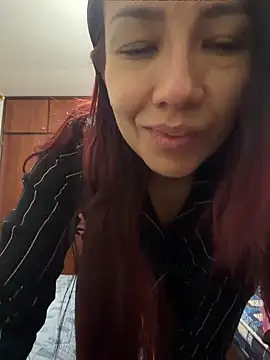 Snapshot of ArielFerrara chatting on July 4, 4:51 am ArielFerrara online show from July 4, 4:51 am