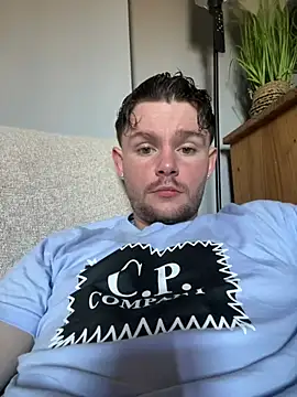 Ronnie153 online show from June 26, 6:34 pm