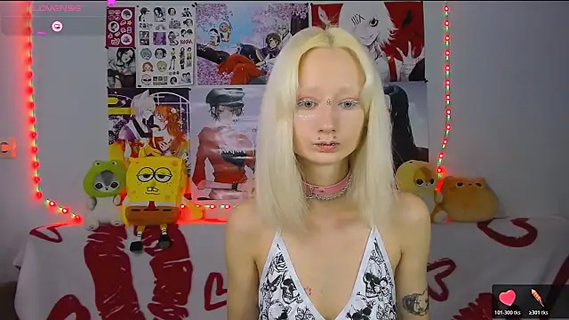 Snapshot of Katia_Nabiee chatting on June 16, 4:15 am Katia Nabiee online show from June 16, 4:15 am