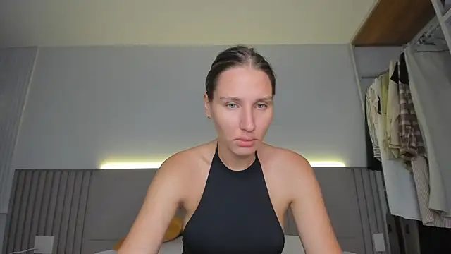 SofiClimbing online show from April 23, 3:52 am