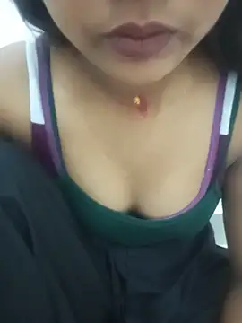 Snapshot of your_Alina9 chatting on June 2, 2:57 am your Alina9 online show from June 2, 2:57 am