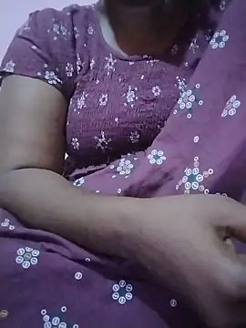 Snapshot of Tamilvalarmathi chatting on June 29, 5:35 pm Tamilvalarmathi online show from June 29, 5:35 pm