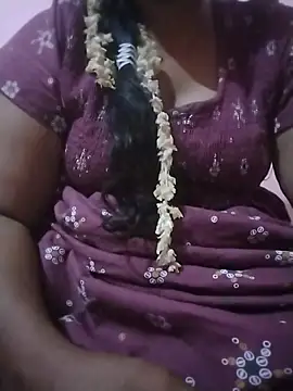 Snapshot of Tamilvalarmathi chatting on July 8, 5:06 pm Tamilvalarmathi online show from July 8, 5:06 pm