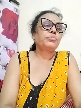 Snapshot of chatterjeesayani567 chatting on June 20, 5:27 pm chatterjeesayani567 online show from June 20, 5:27 pm