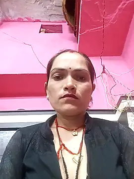 Snapshot of HOjuli9696 chatting on June 1, 2:08 pm HOjuli9696 online show from June 1, 2:08 pm