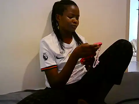 BerryJulie online show from July 3, 7:04 am
