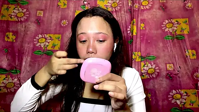 Abegail2221 online show from June 17, 2:14 am
