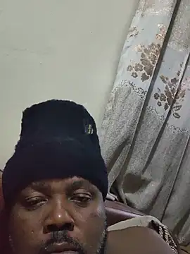Snapshot of bloe101 chatting on July 9, 1:53 am bloe101 online show from July 9, 1:53 am