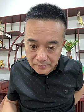 Snapshot of woailllll chatting on June 7, 6:28 am woailllll online show from June 7, 6:28 am