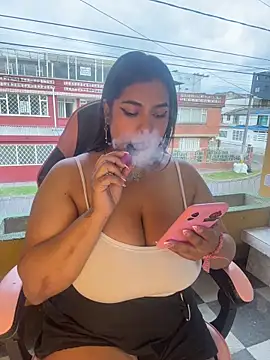 Nahomy-fire online show from July 2, 10:27 pm