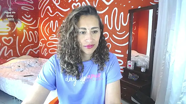 Snapshot of afrodita_marin chatting on July 12, 10:17 am afrodita marin online show from July 12, 10:17 am