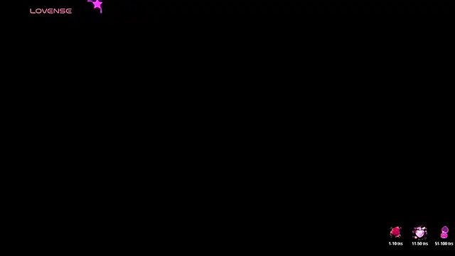 Snapshot of Honey_Balenciaga chatting on July 21, 7:27 pm Honey Balenciaga online show from July 21, 7:27 pm