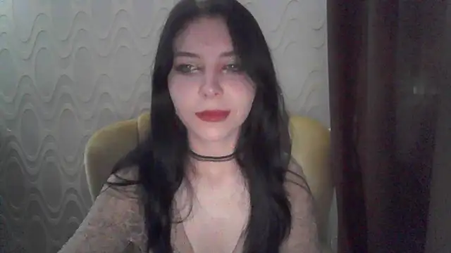 Snapshot of RileyTight chatting on July 10, 8:40 am RileyTight online show from July 10, 8:40 am