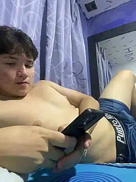 Snapshot of cacvz07 chatting on June 25, 5:12 am cacvz07 online show from June 25, 5:12 am
