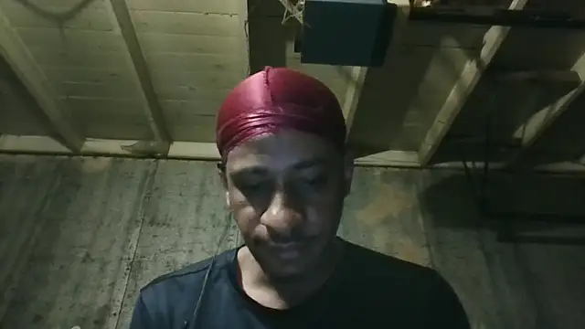 Snapshot of Leo99842 chatting on June 11, 2:44 am Leo99842 online show from June 11, 2:44 am