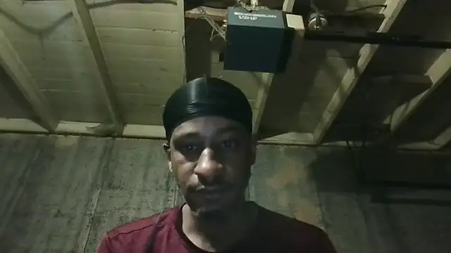 Snapshot of Leo99842 chatting on June 18, 2:34 am Leo99842 online show from June 18, 2:34 am
