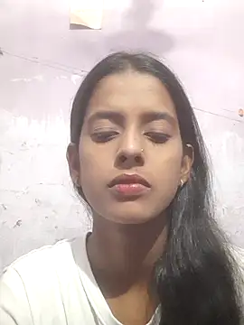 Snapshot of Saloni-Tyagi chatting on June 23, 11:19 am Saloni-Tyagi online show from June 23, 11:19 am