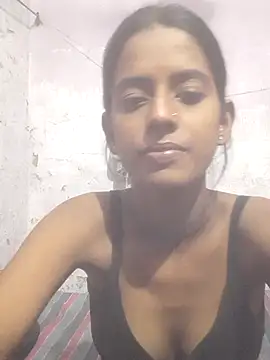 Snapshot of Saloni-Tyagi chatting on August 3, 4:55 pm Saloni-Tyagi online show from August 3, 4:55 pm