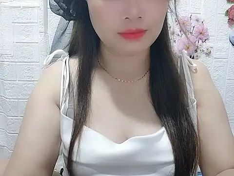 Snapshot of -Site-lee chatting on June 15, 1:57 pm -Site-lee online show from June 15, 1:57 pm