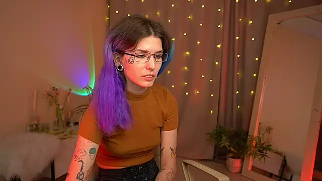 Lain Root online show from June 12, 5:39 am