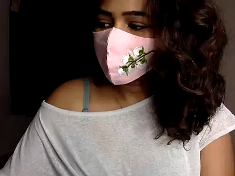 Nisha-moon online show from July 3, 7:04 am