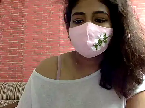 Nisha-moon online show from July 17, 7:04 am
