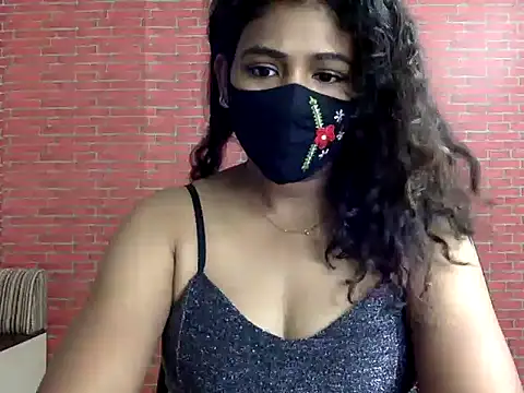 Nisha-moon online show from August 2, 7:07 am
