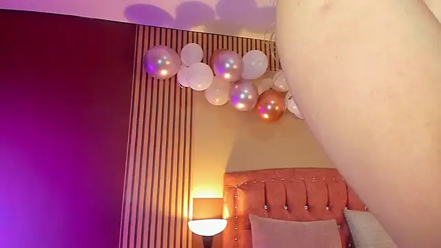 sensual fer online show from July 16, 12:33 pm