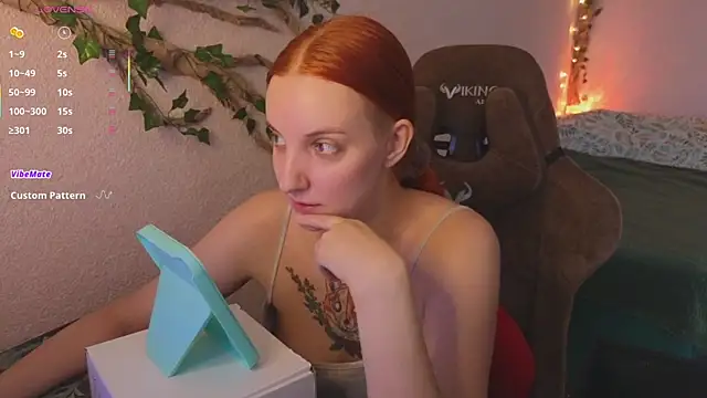 Elfie Agatha online show from July 21, 8:38 am