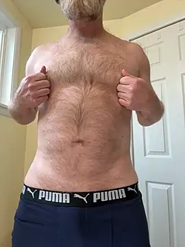 Snapshot of Toy_Gunn chatting on June 29, 11:05 pm Toy Gunn online show from June 29, 11:05 pm