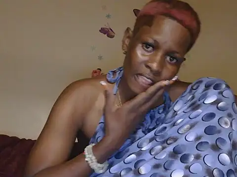 Snapshot of lunah_sexxy chatting on June 29, 8:20 pm lunah sexxy online show from June 29, 8:20 pm