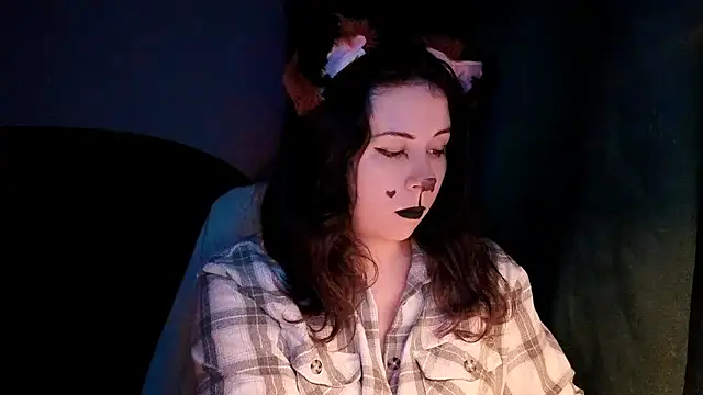 Snapshot of KattyySummer chatting on July 9, 10:47 pm KattyySummer online show from July 9, 10:47 pm