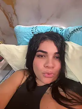 Snapshot of Siri_Luxx chatting on June 18, 6:01 pm Siri Luxx online show from June 18, 6:01 pm