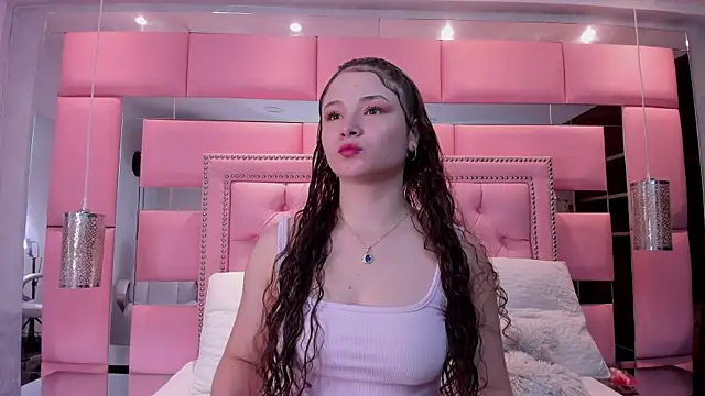CamilaSaez online show from June 9, 12:50 pm