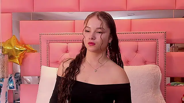 CamilaSaez online show from June 25, 1:15 pm