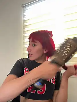 Juliethademon online show from July 27, 2:02 pm