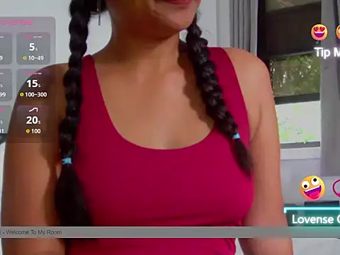 Snapshot of Demi_2 chatting on June 8, 6:25 am Demi 2 online show from June 8, 6:25 am