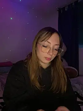 Snapshot of Caamii_ chatting on July 22, 5:32 am Caamii online show from July 22, 5:32 am