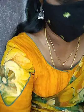 Snapshot of Nithya_ chatting on June 5, 5:47 am Nithya online show from June 5, 5:47 am