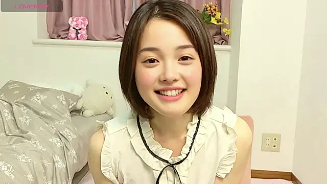 Snapshot of Momo_hip chatting on June 10, 9:52 am Momo hip online show from June 10, 9:52 am