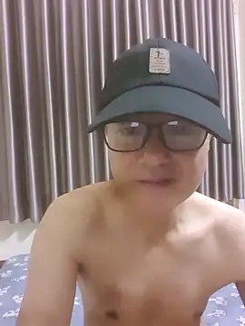 Snapshot of boy_zin007 chatting on June 7, 12:42 pm boy zin007 online show from June 7, 12:42 pm
