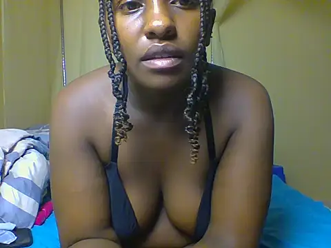 Snapshot of Sexie_bobbies chatting on July 19, 3:10 am Sexie bobbies online show from July 19, 3:10 am
