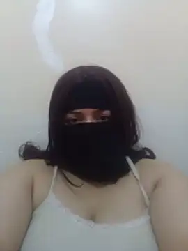 Snapshot of daloua_sexy chatting on June 7, 10:57 pm daloua sexy online show from June 7, 10:57 pm