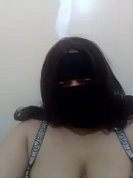 Snapshot of daloua_sexy chatting on June 8, 11:16 pm daloua sexy online show from June 8, 11:16 pm