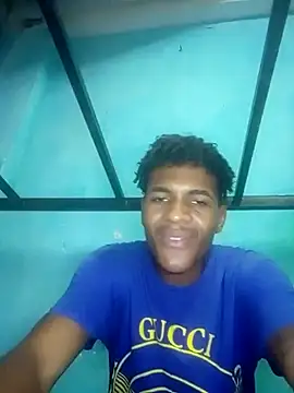 Snapshot of dantecruz19 chatting on August 4, 2:26 am dantecruz19 online show from August 4, 2:26 am